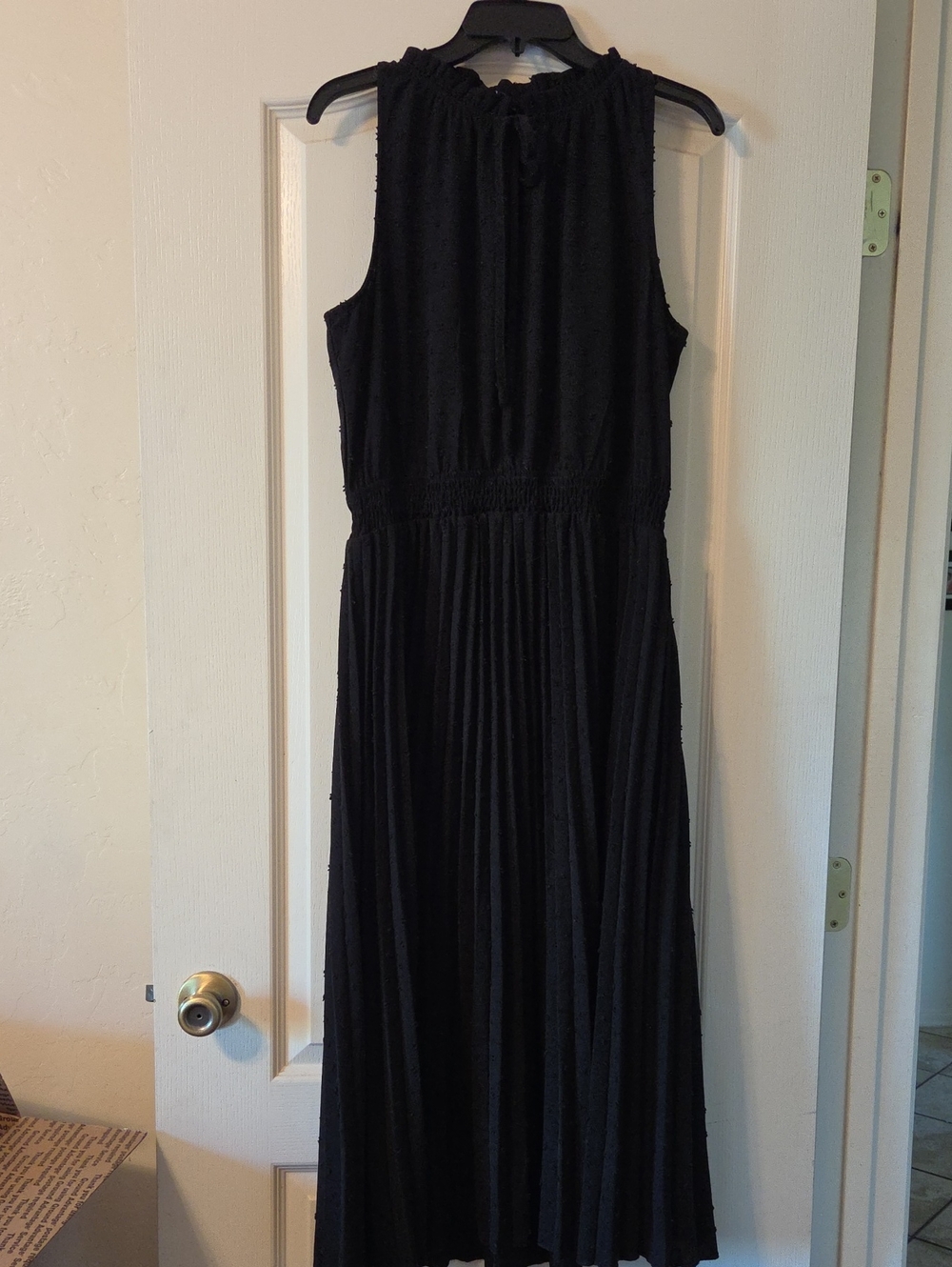 Sleeveless Black Maxi Dress with Smocked Waist